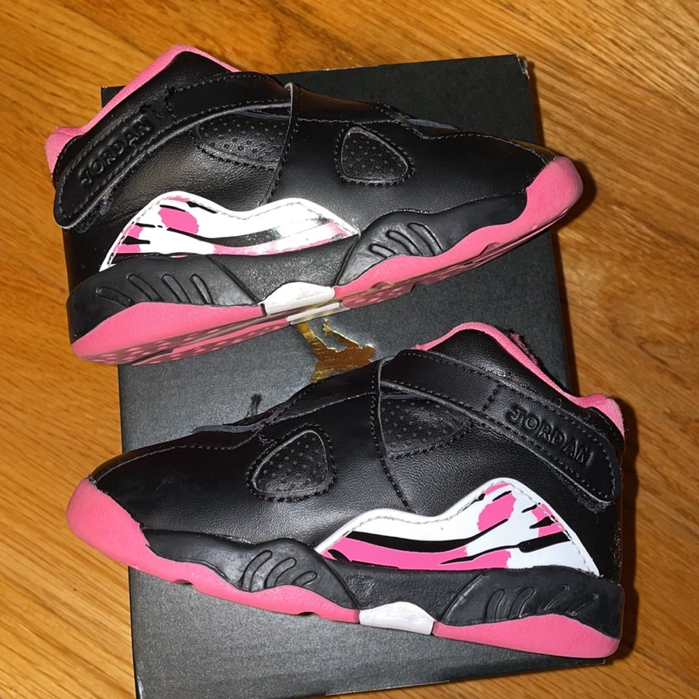 Jordan 8s